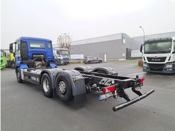 Kamion sa golom šasijom i zatvorenom kabinom MAN TGS 26.320 6x2  (Nr. 5862): slika 4