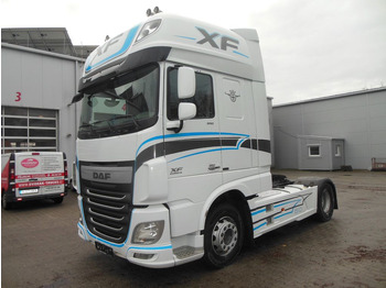 Tegljač DAF XF 106 510