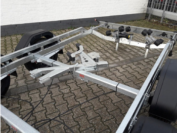Prikolica za čamac Brenderup Bootstrailer Premium 242500 TB SR 2500 Superrollen Winde 2500kg 312269 Modell 2024: slika 4