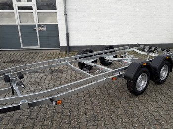 Prikolica za čamac Brenderup Bootstrailer Premium 242500 TB SR 2500 Superrollen Winde 2500kg 312269 Modell 2024: slika 2