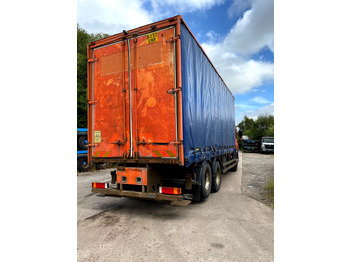 Kamion sa ceradom DAF 75CF 310 6X2: slika 4