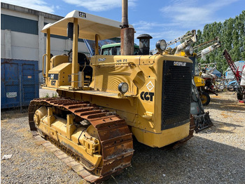 Traktor guseničar CATERPILLAR