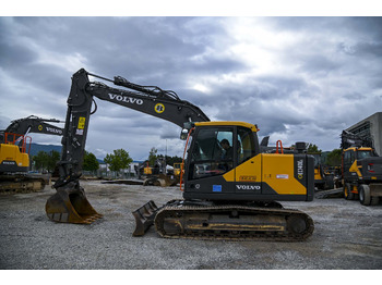 Bager guseničar Volvo EC140E: slika 2