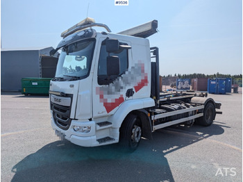 Kamion sa hidrauličnom kukom DAF LF 260
