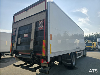 Kamion sa zatvorenim sandukom Scania P280 Skåpbil: slika 4