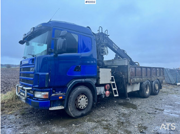 Kamion sa tovarnim sandukom SCANIA R124