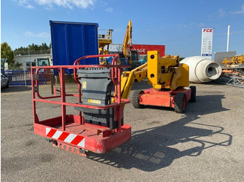 Zglobna platforma JLG