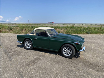 Automobil Triumph TR4-A + Hard Top / OldTimer endommagé: slika 3