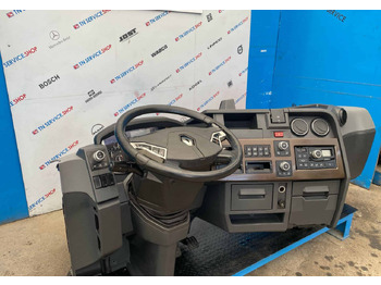 Kabina i enterijer RENAULT T