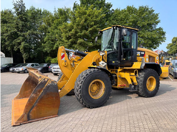 Utovarivač točkaš CATERPILLAR 938K
