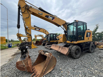 Bager točkaš CATERPILLAR M315F
