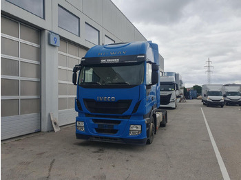 Tegljač IVECO Stralis 440