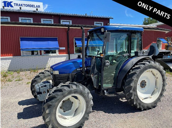Traktor NEW HOLLAND