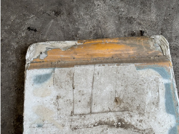 Karoserija i eksterijer za Teleskopski upravljač Dieci 185 - Ładowarka Teleskopowa - Osłona Plastikowa: slika 3 Karoserija i eksterijer za Teleskopski upravljač Dieci 185 - Ładowarka Teleskopowa - Osłona Plastikowa: slika 3