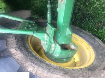 Osovina i delovi JOHN DEERE