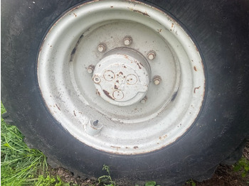 Felna za Poljoprivredna mašina Manitou Felga Felgi 20 cali , 405/70-20: slika 2 Felna za Poljoprivredna mašina Manitou Felga Felgi 20 cali , 405/70-20: slika 2