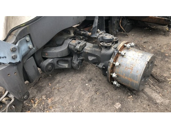 Prednja osovina MASSEY FERGUSON