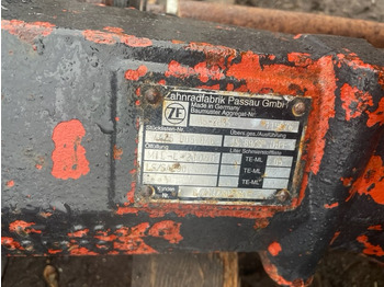 Osovina i delovi JOHN DEERE