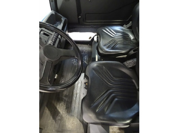 Vučno vozilo Linde P250: slika 4