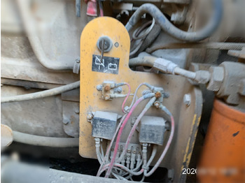 Veliki kamon za bušenje 2006 VERMEER SA300: slika 5 Veliki kamon za bušenje 2006 VERMEER SA300: slika 5