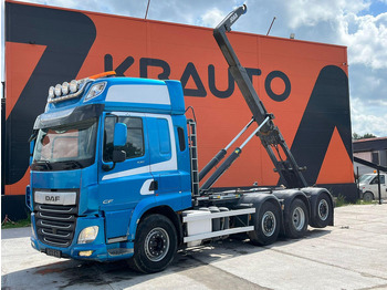 Kamion sa hidrauličnom kukom DAF CF