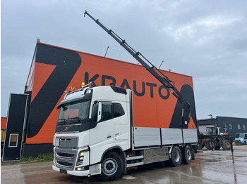 Kamion sa tovarnim sandukom VOLVO FH16 600