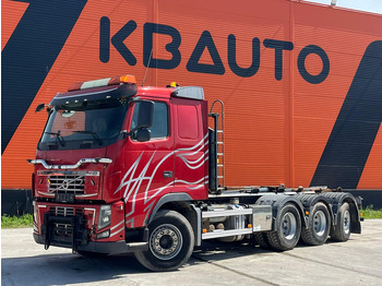 Kamion sa hidrauličnom kukom VOLVO FH16 700