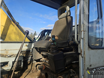 Bager guseničar Liebherr R 902: slika 4