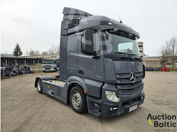Tegljač MERCEDES-BENZ Actros 1843