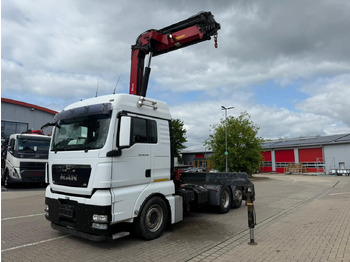 Kamion sa dizalicom MAN TGX 26.440