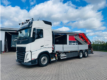 Kamion sa tovarnim sandukom VOLVO FH 540