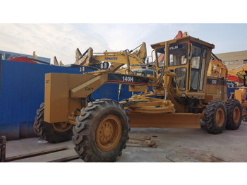 Grejder CATERPILLAR 140H