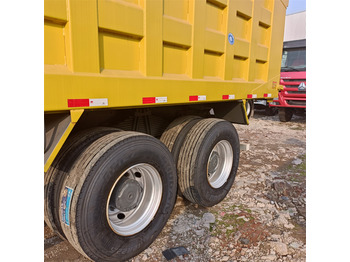 Istovarivač HOWO 6x4-375hp-Yellow: slika 5