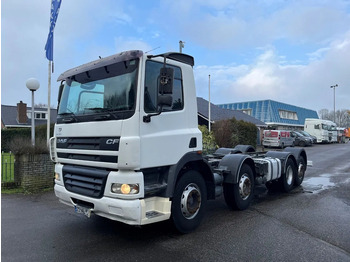 Kamion sa golom šasijom i zatvorenom kabinom DAF CF 85 430