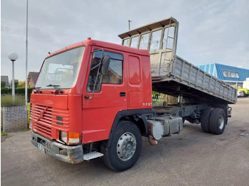 Istovarivač VOLVO FL10