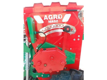 Sejalica novi AGRO-MASZ Seed drill/ Siewnik rzędowy SR-270: slika 3