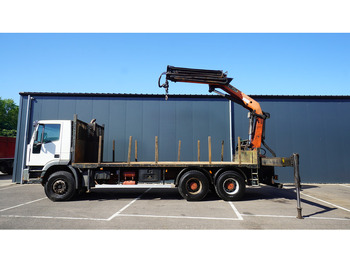 Kamion sa dizalicom IVECO EuroTrakker