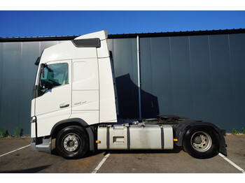 Tegljač Volvo FH 460 EURO 6 GLOBETROTTER: slika 1