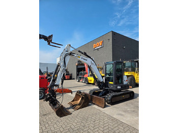 Mini bager BOBCAT E55