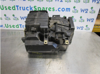 Kabina i enterijer ISUZU