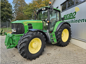 Traktor JOHN DEERE 6630