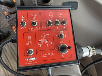 Kosačica Kuhn GMD 883: slika 3