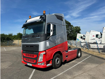 Tegljač VOLVO FH