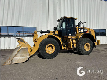 Utovarivač točkaš CATERPILLAR 966M
