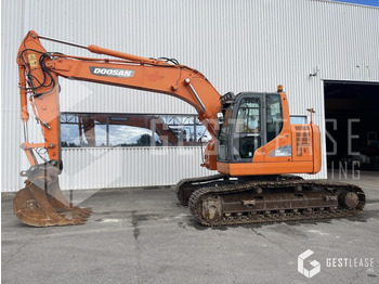 Bager guseničar DOOSAN DX235