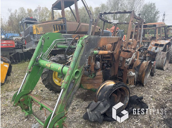 Traktor JOHN DEERE 5720