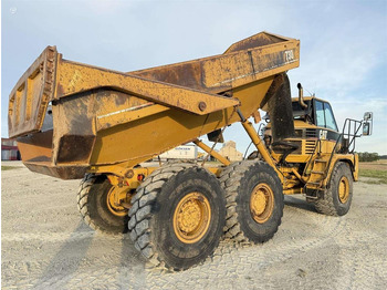 Zglobni kiper CAT 730: slika 4