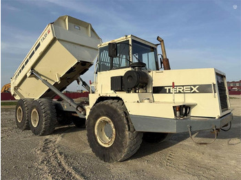 Zglobni kiper TEREX