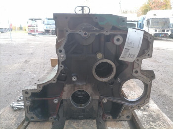 Motor i delovi za Kamion Volvo Mootoriplokk Volvo D7E240 21009331: slika 4
