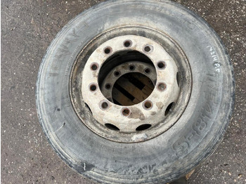 Шины и диски za Kamion Volvo Rehvid + veljed 315/70R22.5 31570R225: slika 3